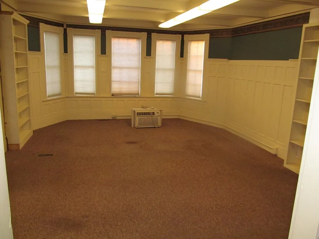 109 Pleasant Street Claremont NH 03743