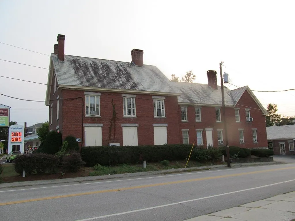 109 Pleasant Street Claremont NH 03743
