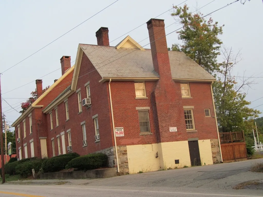 109 Pleasant Street Claremont NH 03743