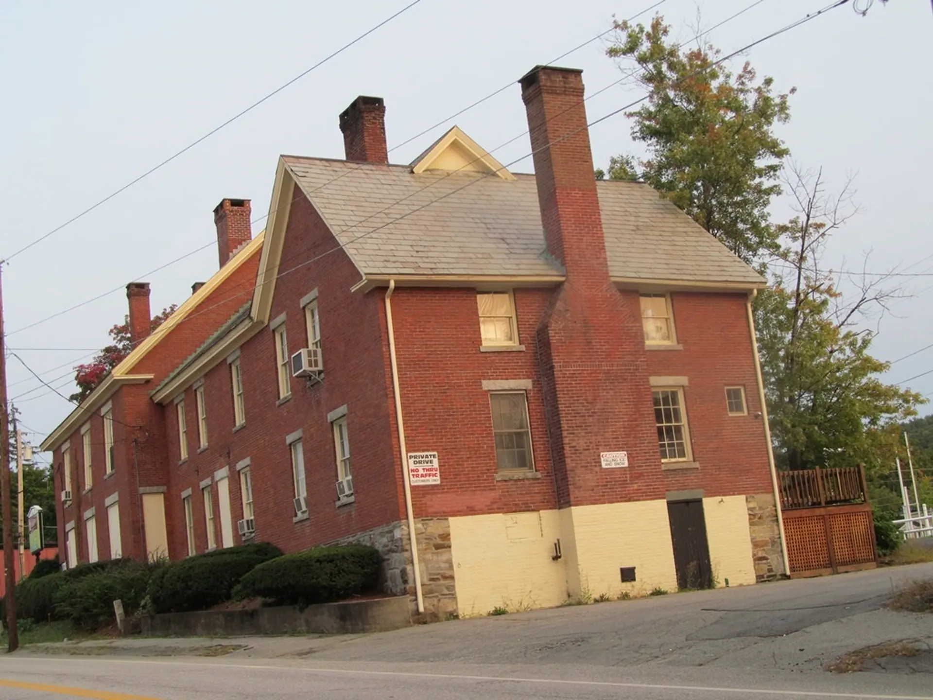 109 Pleasant Street Claremont NH 03743