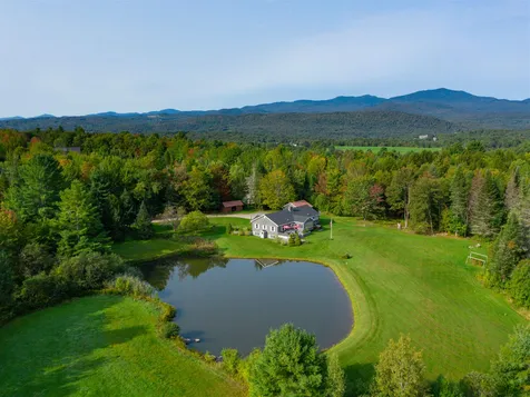 985 Center Road Hyde Park VT 05655