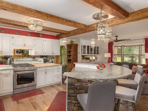 985 Center Road Hyde Park VT 05655