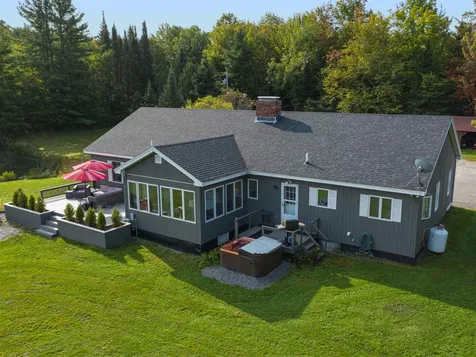 985 Center Road Hyde Park VT 05655
