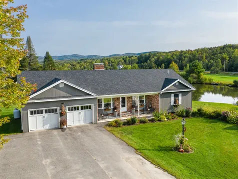 985 Center Road Hyde Park VT 05655