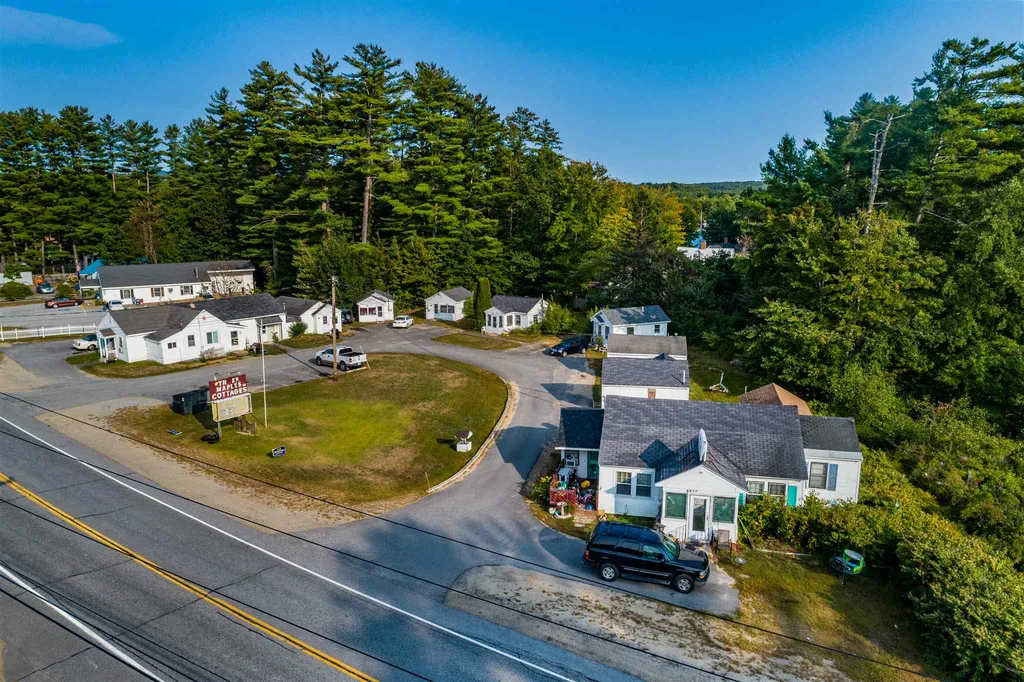 957 Laconia Road Tilton NH 03276