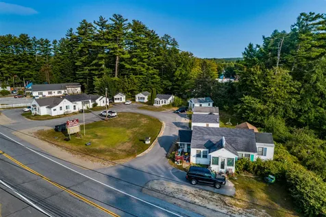 957 Laconia Road Tilton NH 03276