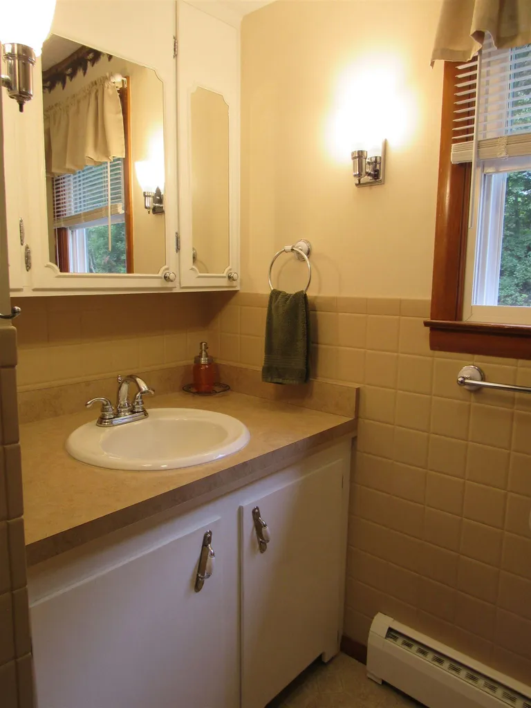 532 Willard Street Berlin NH 03570