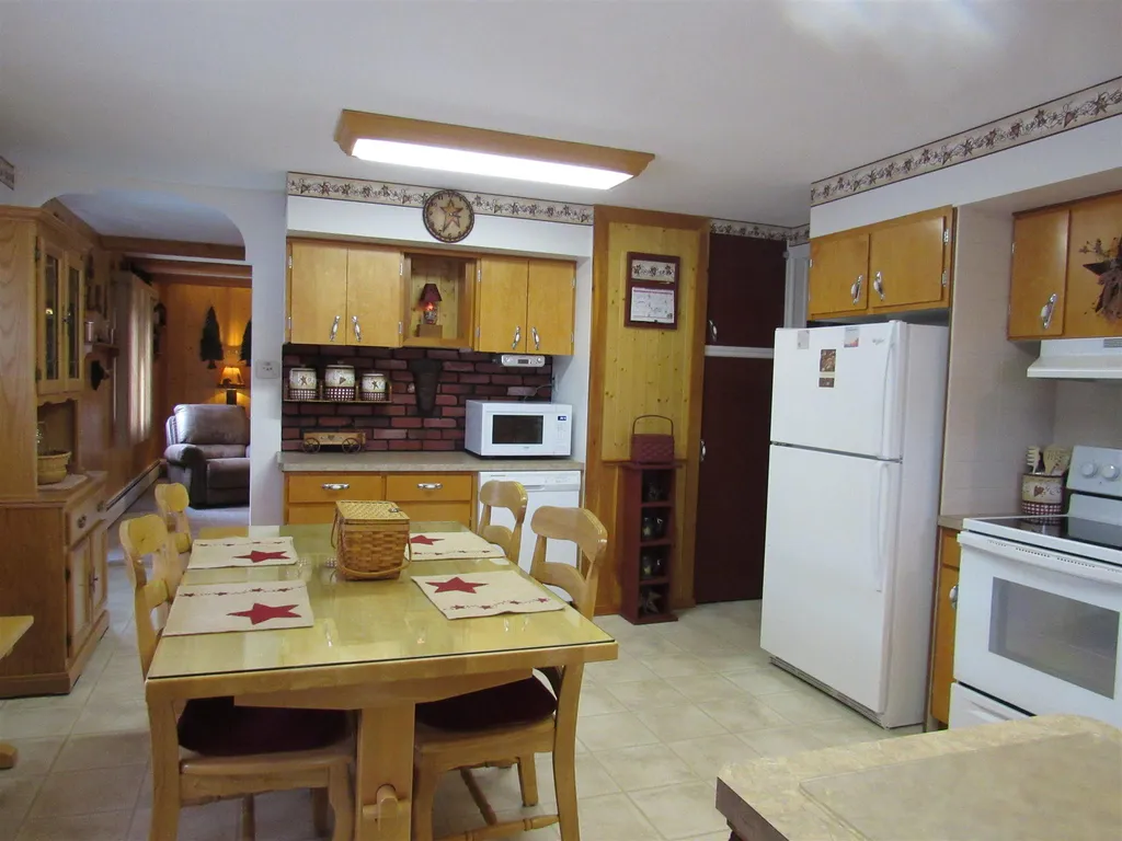 532 Willard Street Berlin NH 03570