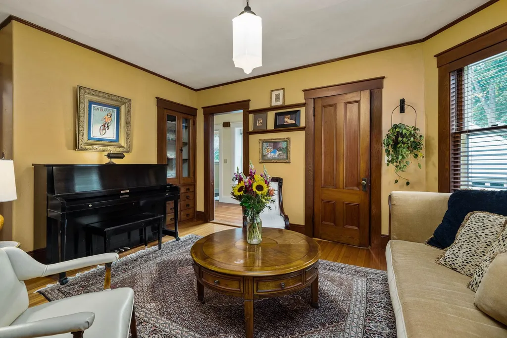 275 Miller Avenue Portsmouth NH 03801