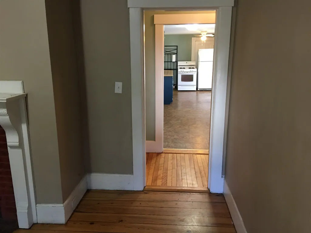 239 Roxbury Street Keene NH 03431