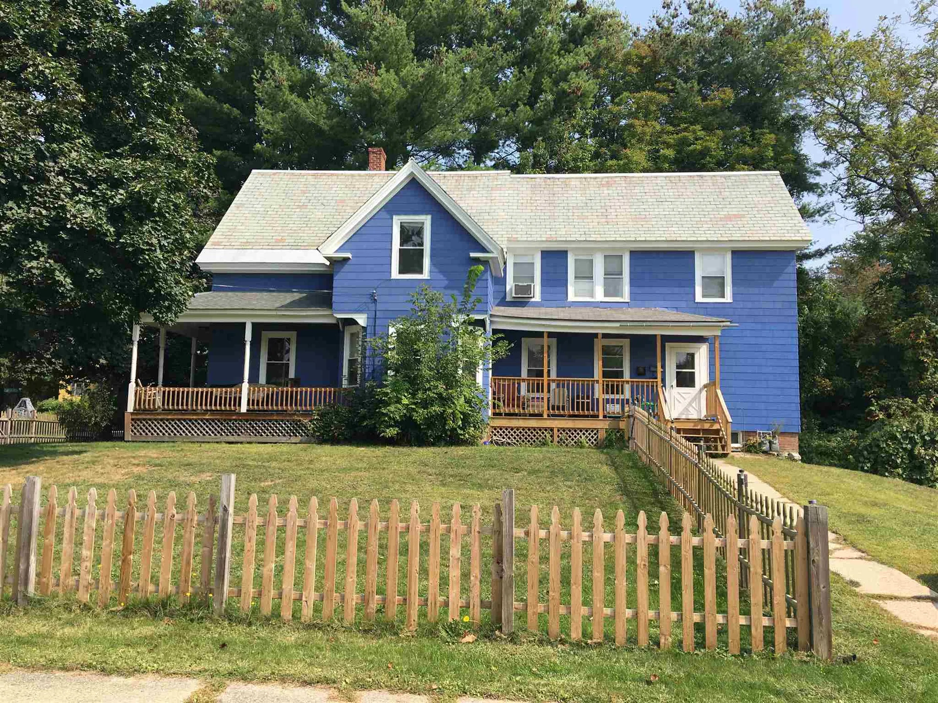 239 Roxbury Street Keene NH 03431