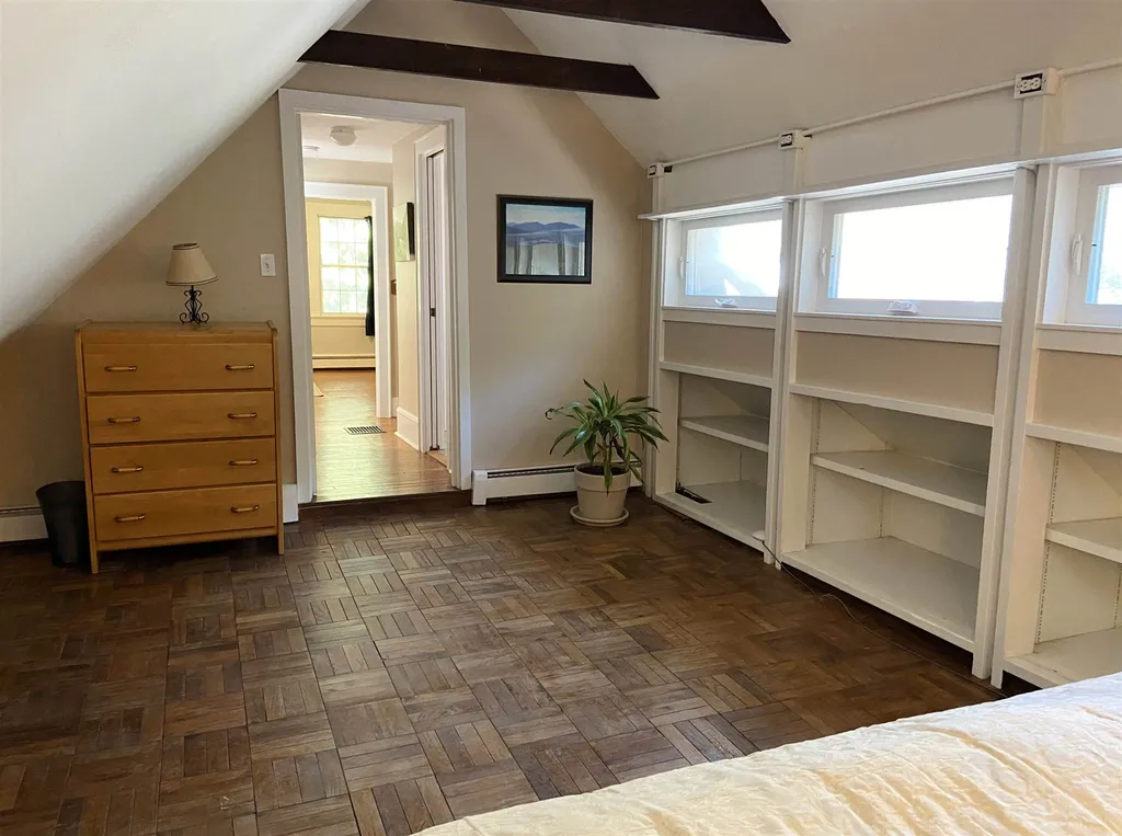135 Raymond Road Colchester VT 05446