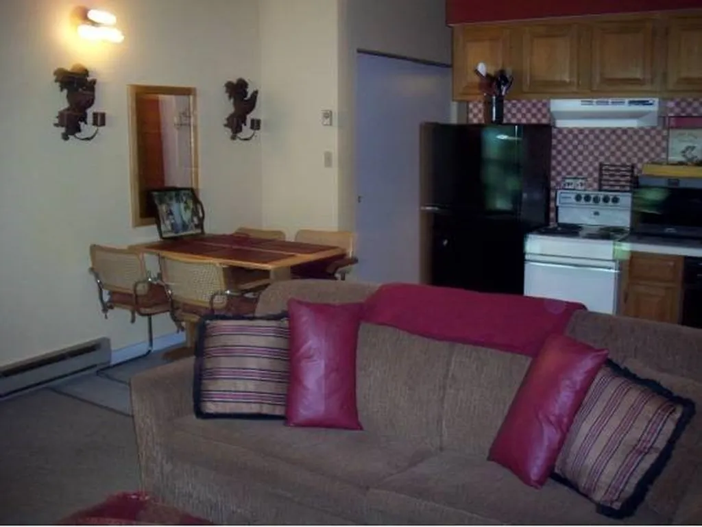 36 Lodge Road Lincoln NH 03251