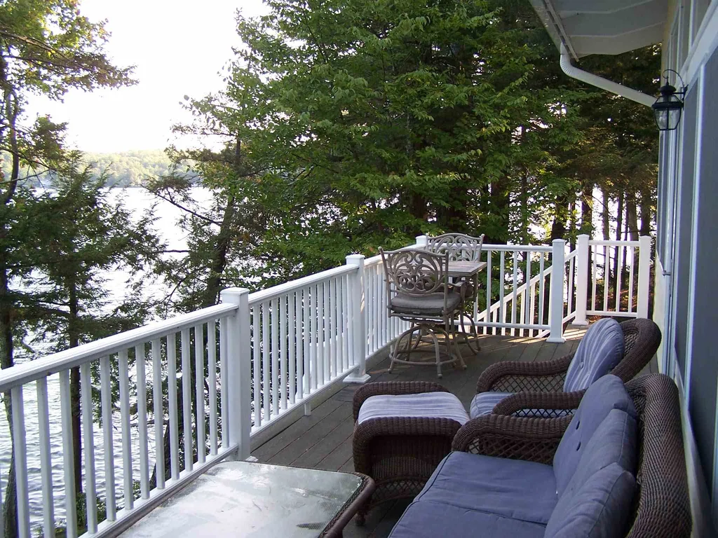 21 Pumpkin Point Road Alton NH 03810