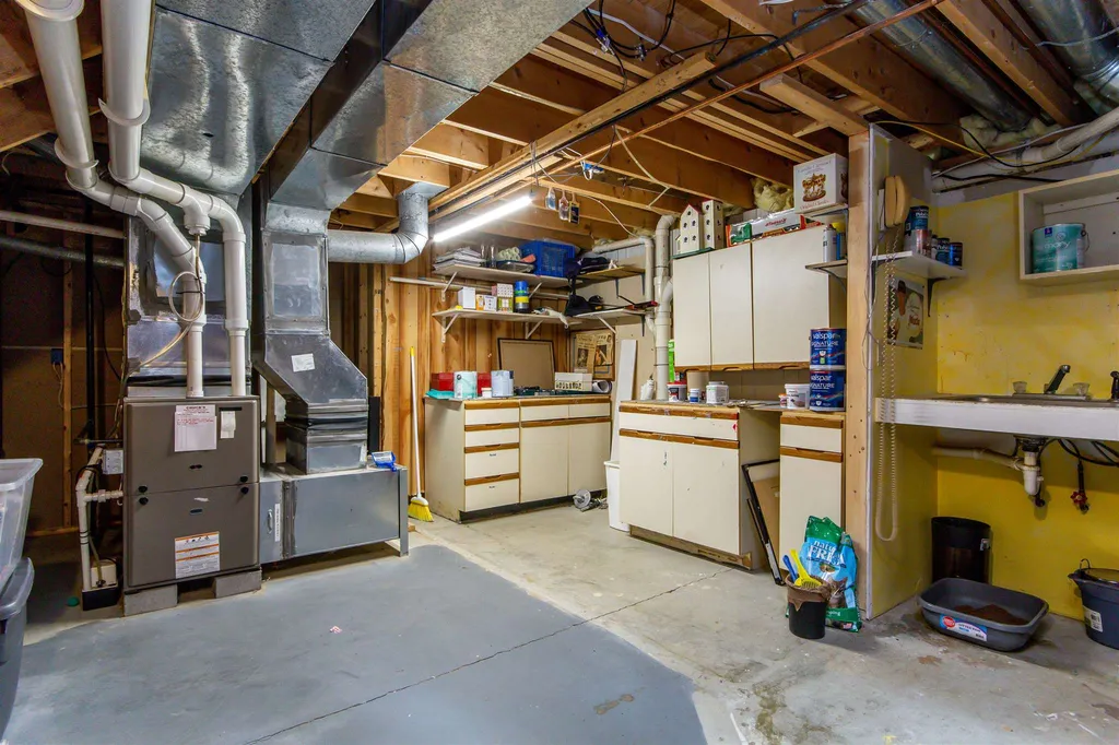 27 Aspen Drive Essex VT 05452