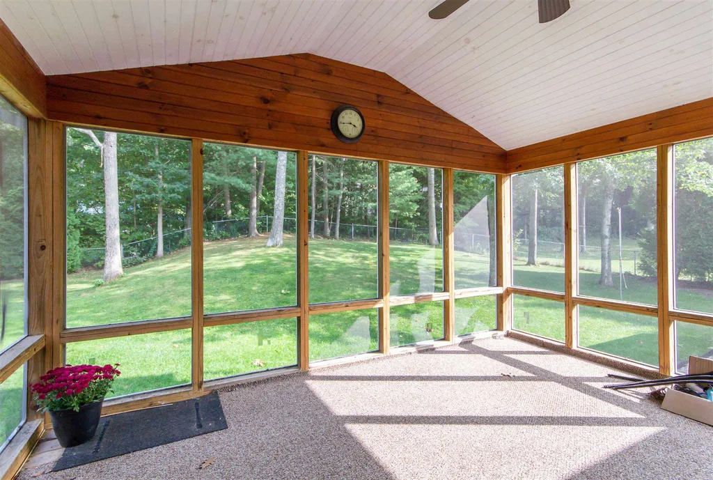 27 Aspen Drive Essex VT 05452