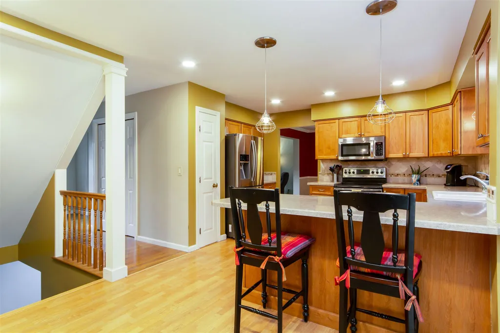 27 Aspen Drive Essex VT 05452