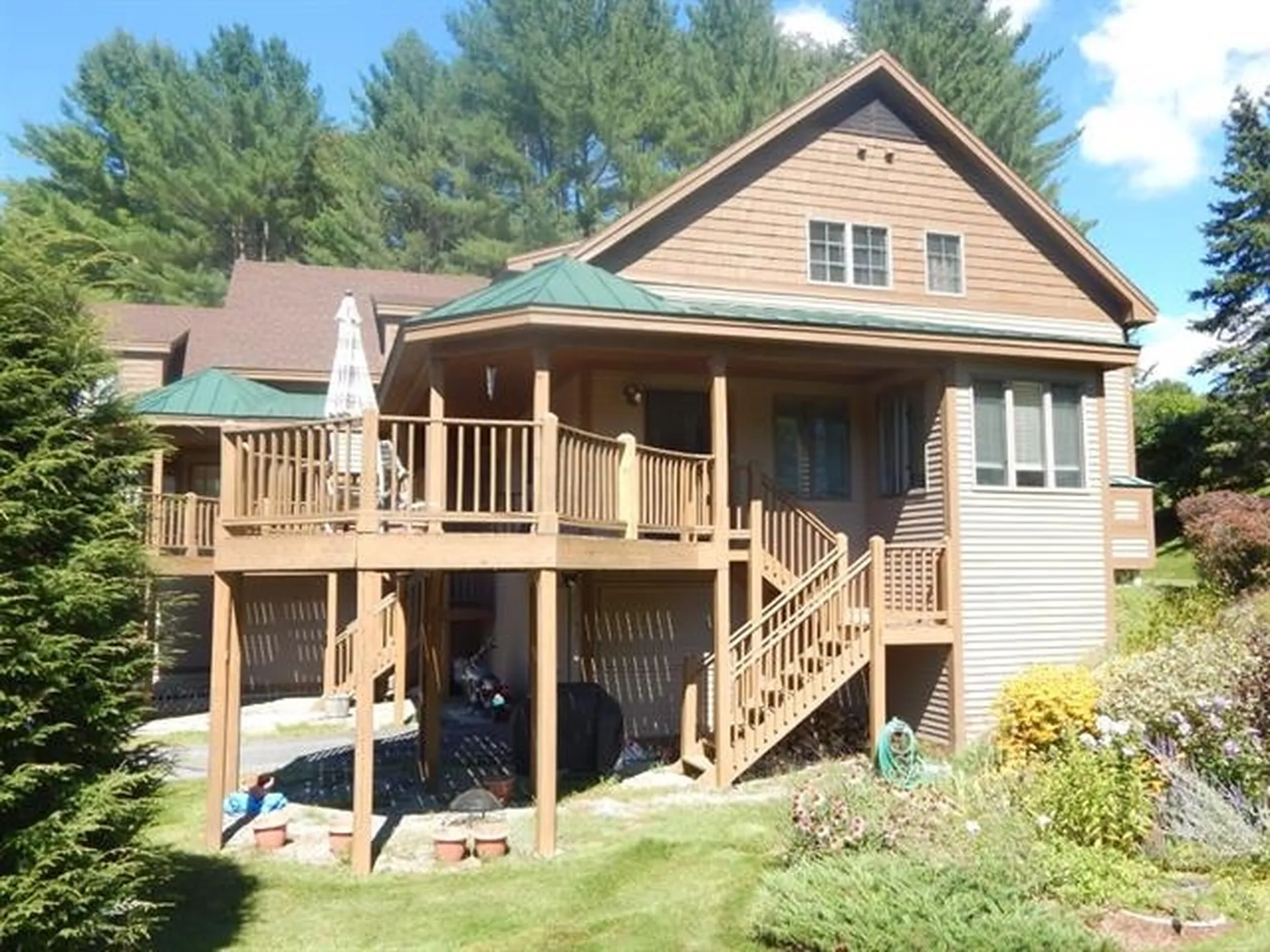 9 Old Mill Pond Road Windsor VT 05089