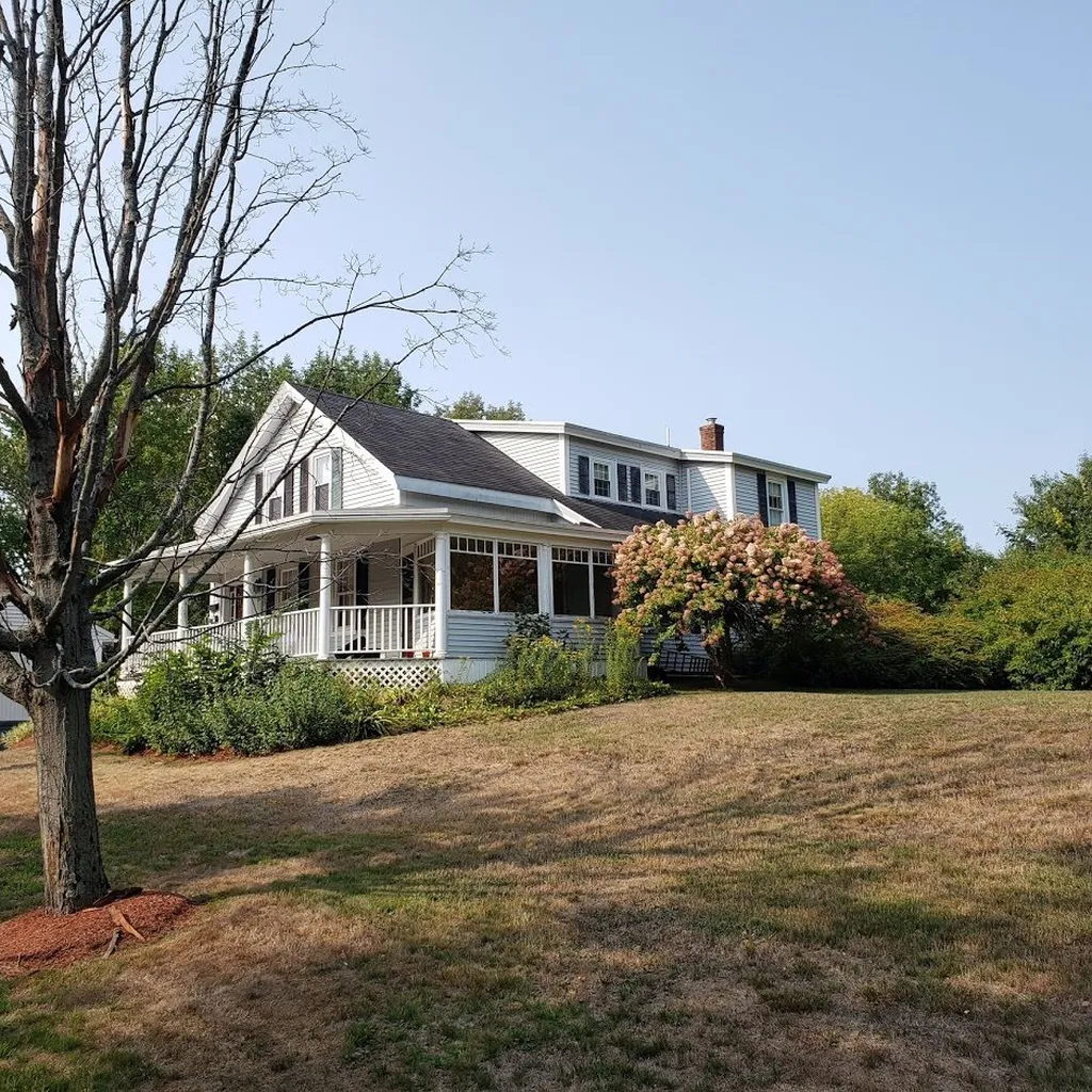 275 High Street Somersworth NH 03878