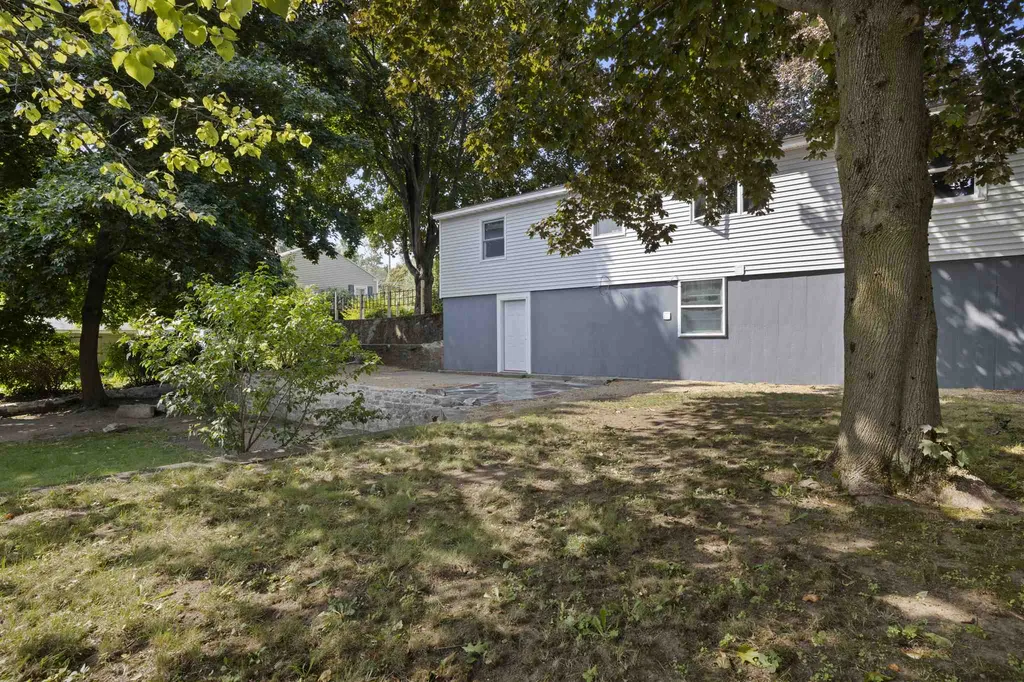 568 Middle Road Portsmouth NH 03801