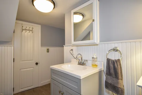 3 Wentworth Terrace Dover NH 03820