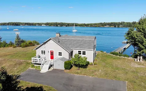 3 Wentworth Terrace Dover NH 03820