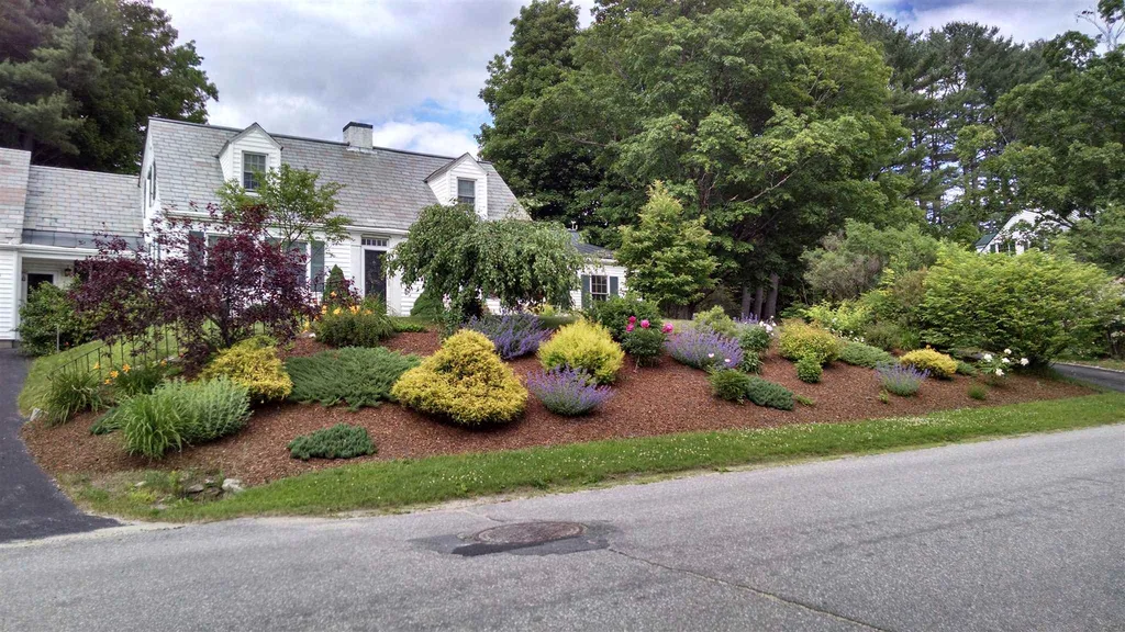 199 Barrett Road New London NH 03257