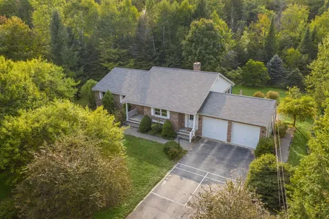 2 Taylor Court Peterborough NH 03458