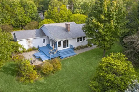 2 Taylor Court Peterborough NH 03458