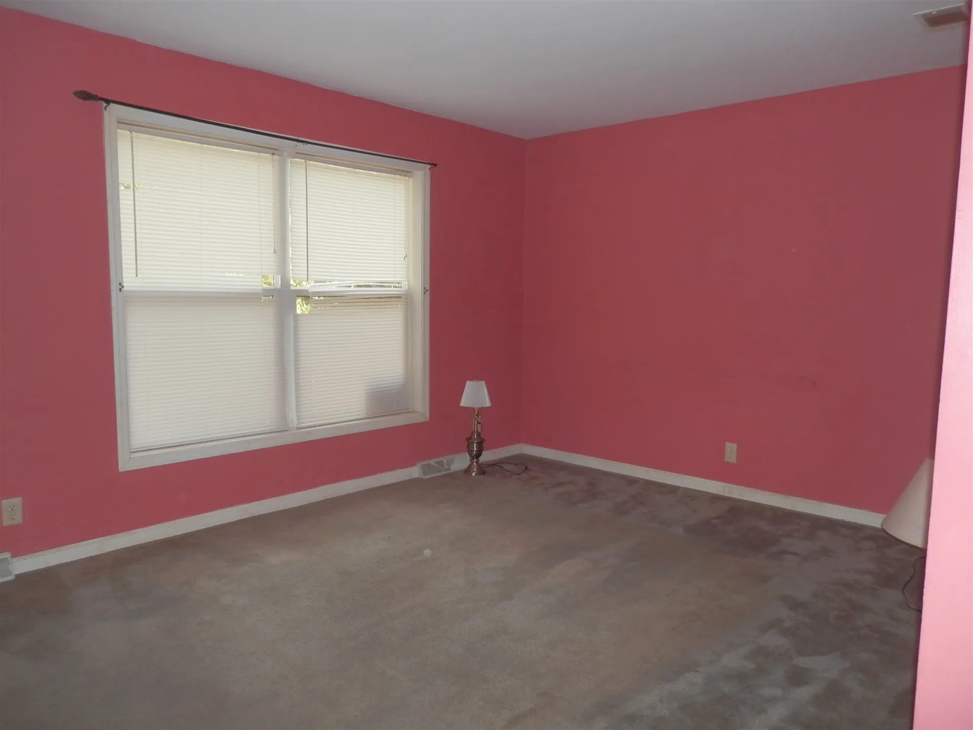24 Hutchinson Street Franklin NH 03235