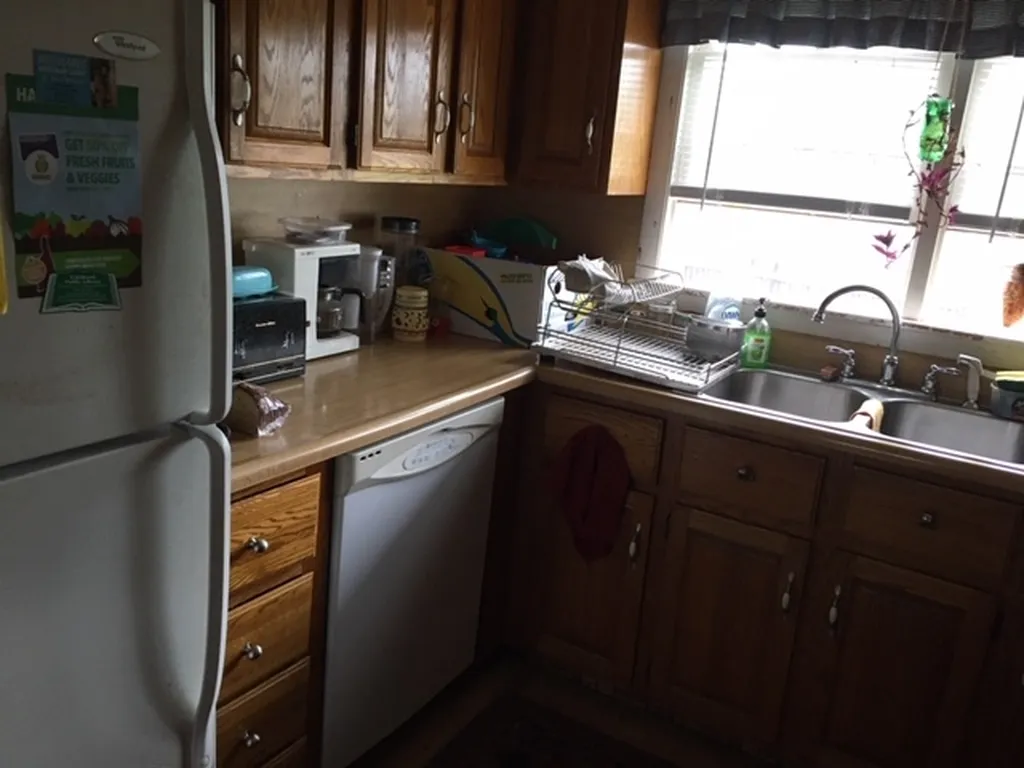29 Edwards Street Colebrook NH 03576