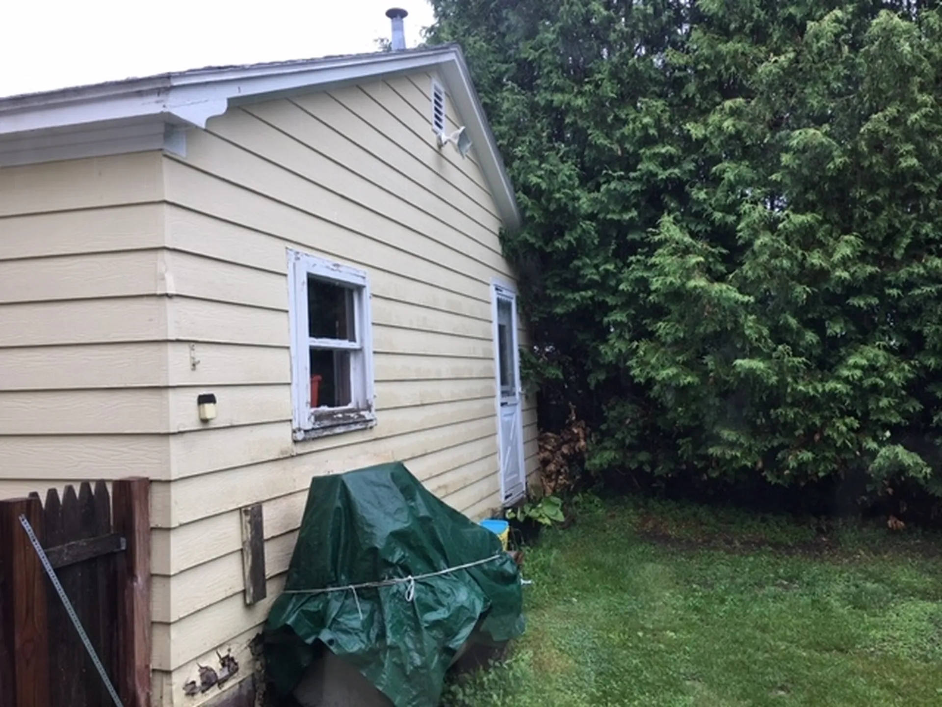 29 Edwards Street Colebrook NH 03576