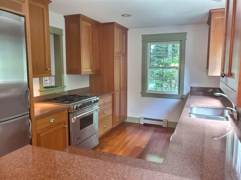 394 Stoney Brook Road New London NH 03257