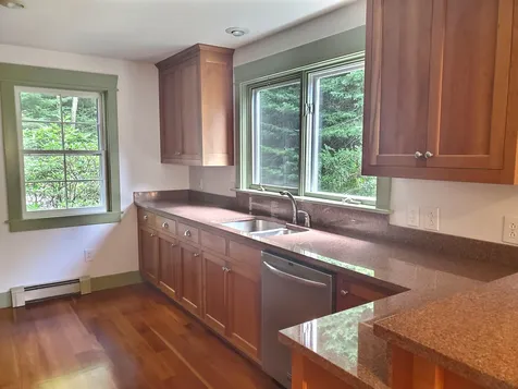 394 Stoney Brook Road New London NH 03257
