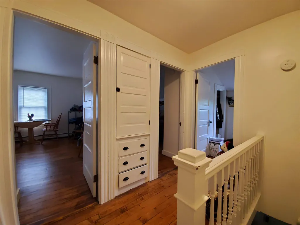 31 Mill Street Enfield NH 03748