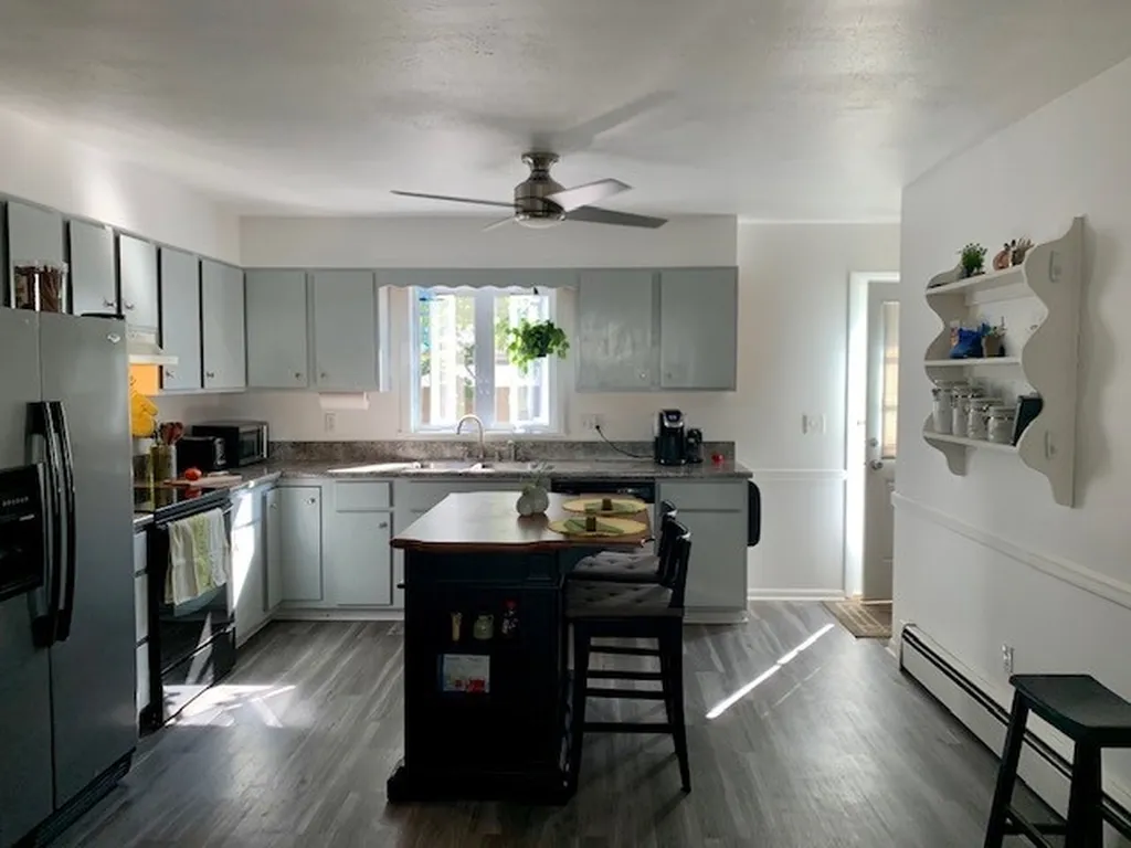 89 Pleasant Avenue Burlington VT 05408