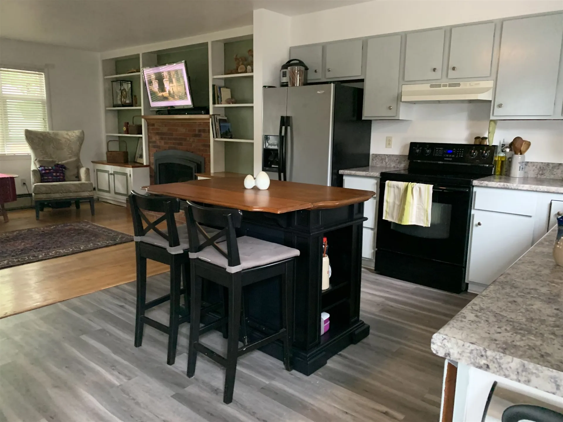 89 Pleasant Avenue Burlington VT 05408