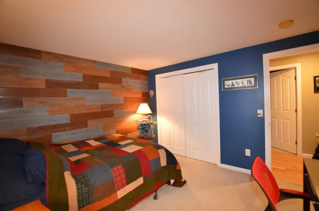 16 Devinne Drive Concord NH 03301