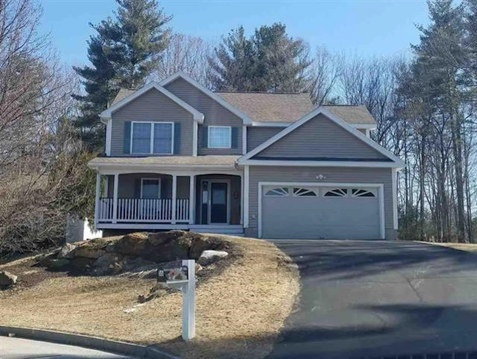 16 Devinne Drive Concord NH 03301