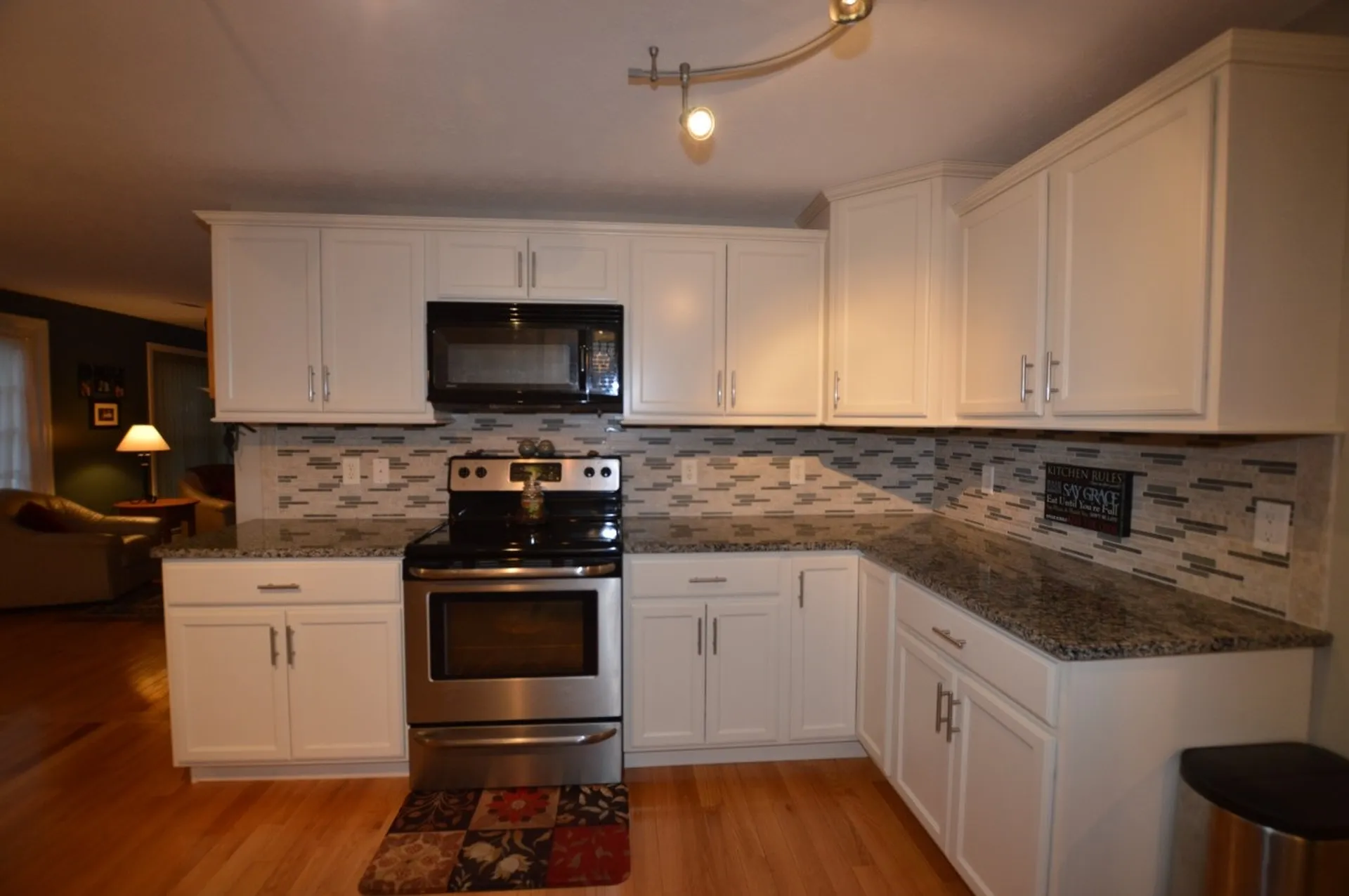 16 Devinne Drive Concord NH 03301