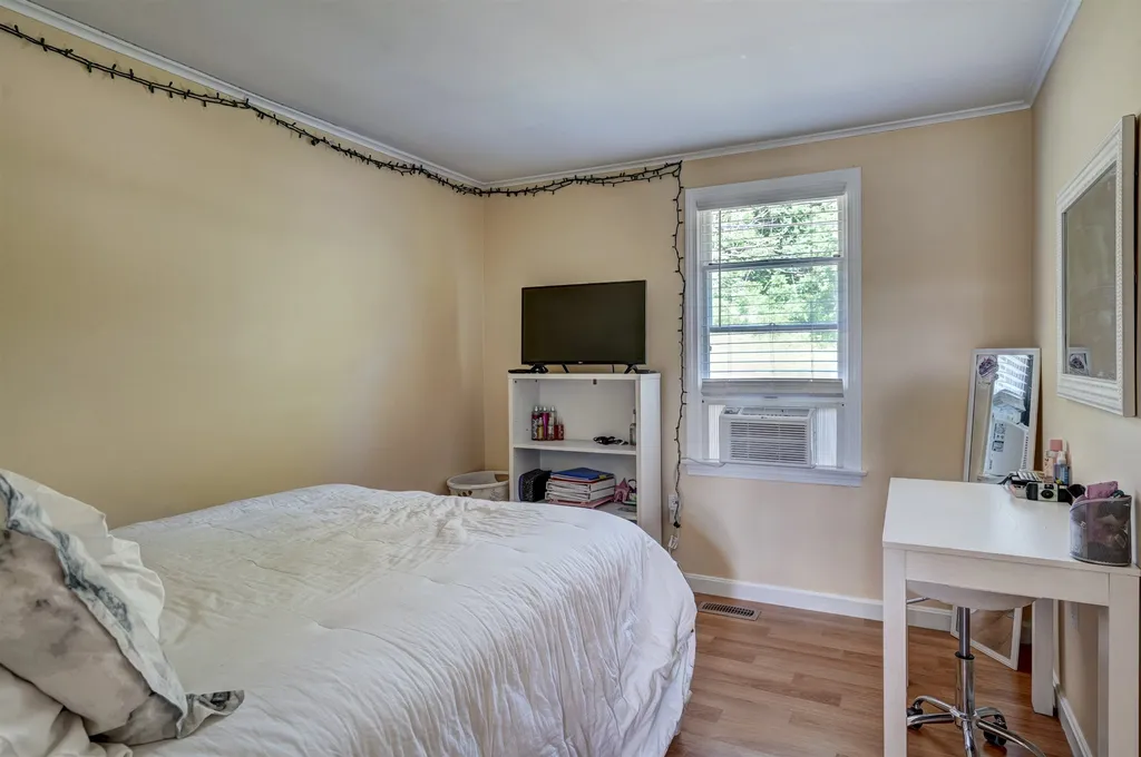 433 Buck Street Pembroke NH 03275