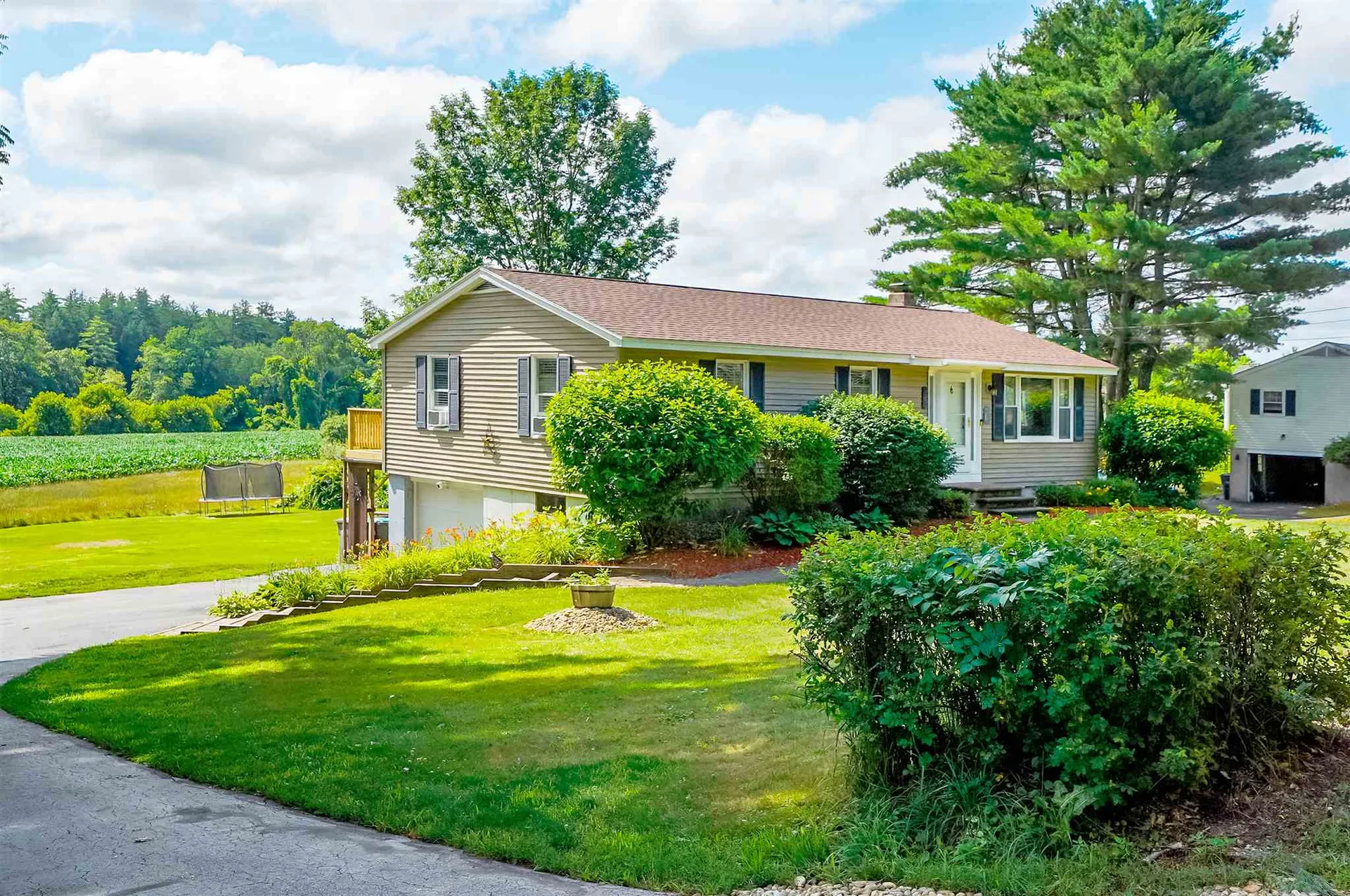 433 Buck Street Pembroke NH 03275