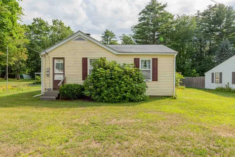 26 Cross Road Rochester NH 03868