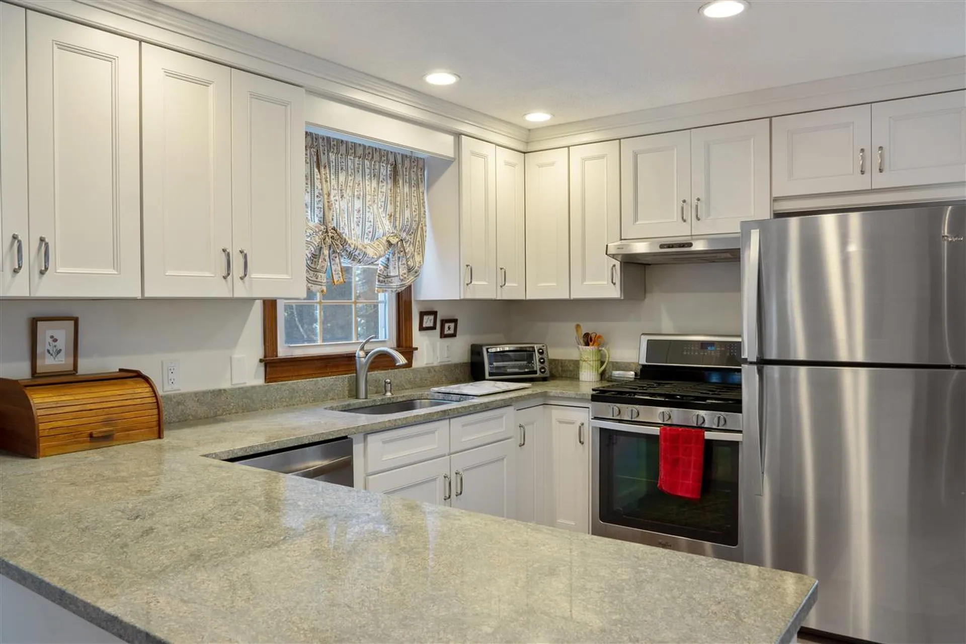 11 Jennifer Lane Jaffrey NH 03452