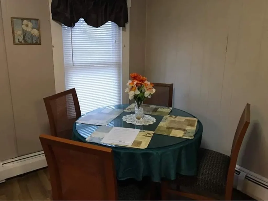 46 Pine Street Nashua NH 03060