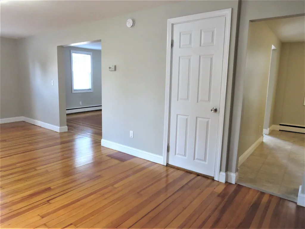 20 Manchester Street Nashua NH 03064