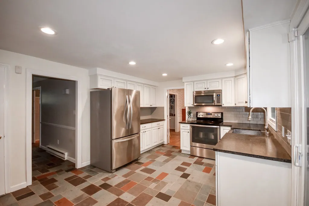 41 Canney Road Durham NH 03824