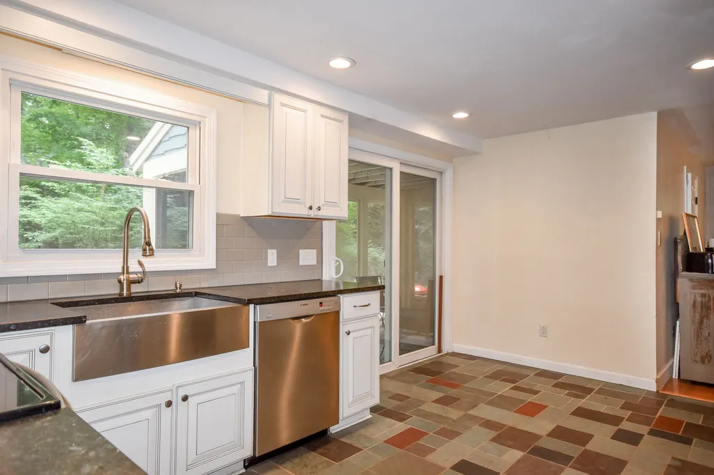 41 Canney Road Durham NH 03824