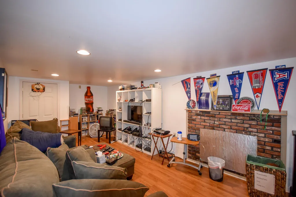 41 Canney Road Durham NH 03824