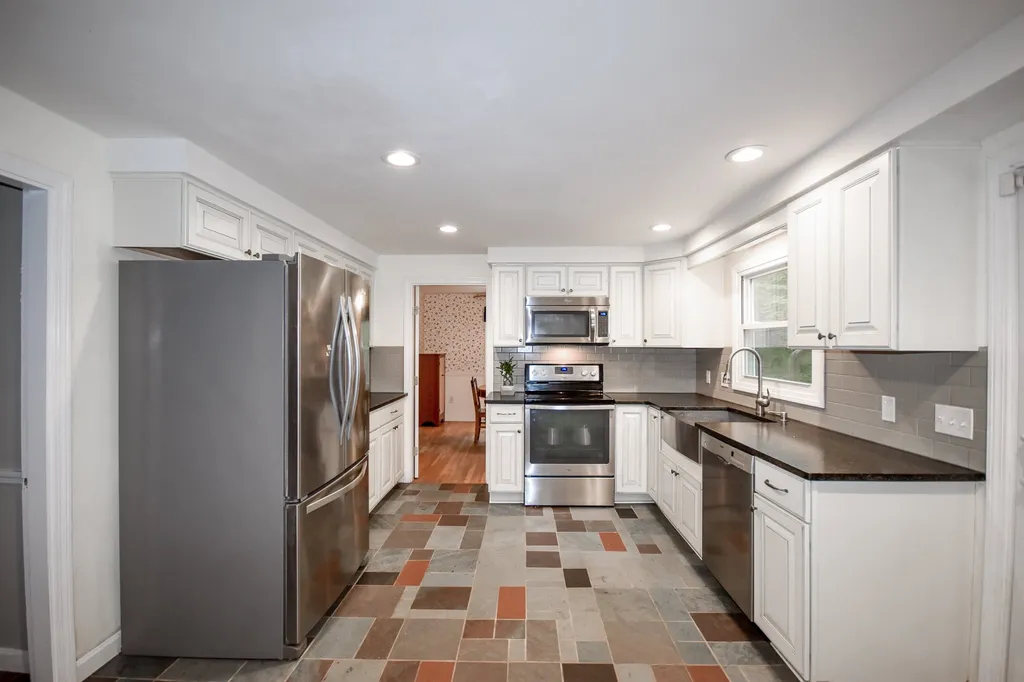41 Canney Road Durham NH 03824